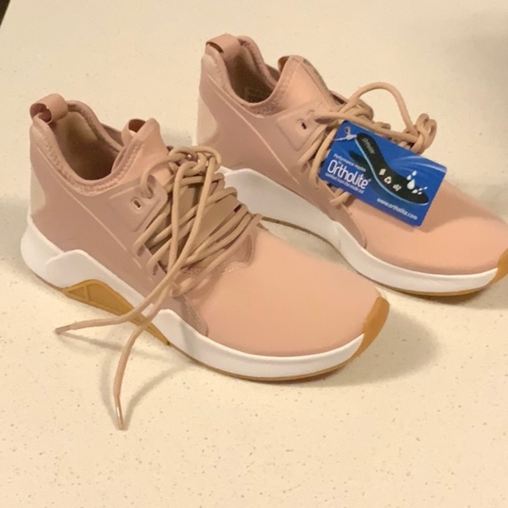 REEBOK Women Guresu 2.0 Femmes Studio Fitness Ortholite	  	NWT